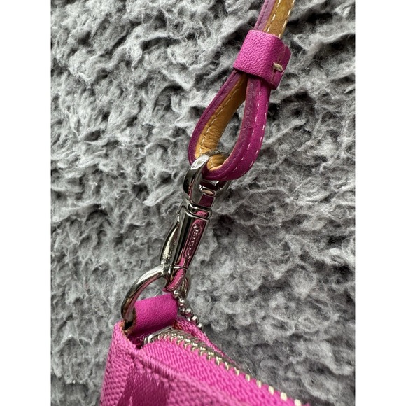 Vintage Coach Hamptons Demi Shoulder Bag Baguette Clutch Pink No. 6094 - Picture 8 of 8